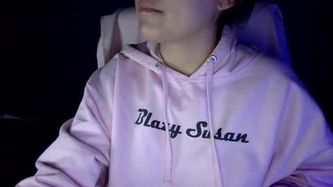 Snapshot of sindrastone chatting on January 2025 01:12:02 AM Sindra online show from January 2025 01:12:02 AM