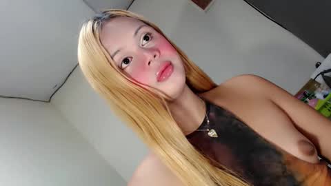 Snapshot of sinfulrose_ chatting on February 2026 02:34:02 AM sinfulrose_ online show from February 2026 02:34:02 AM