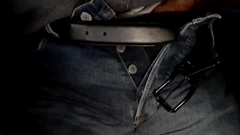 Snapshot of sinthesi chatting on October 2025 05:46:01 AM Alex online show from October 2025 05:46:01 AM