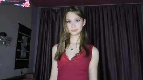 Emma online show from December 2025 01:02:02 AM