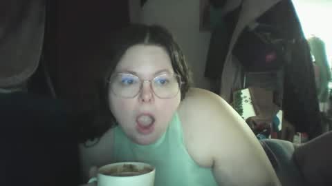 Siofra online show from February 2025 03:04:01 AM