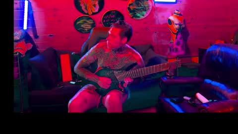 Snapshot of siphonophorslaysstrings chatting on March 2026 01:22:02 AM Unbridledfuckingcrazy online show from March 2026 01:22:02 AM