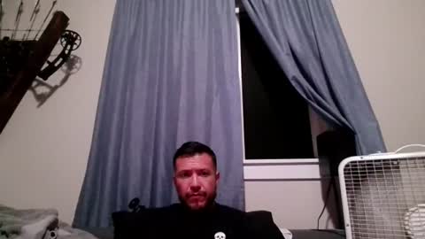 Snapshot of sir2tuggz chatting on June 2026 09:32:02 AM sir2tuggz online show from June 2026 09:32:02 AM