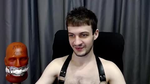 Sir Damien online show from March 2026 09:43:01 PM