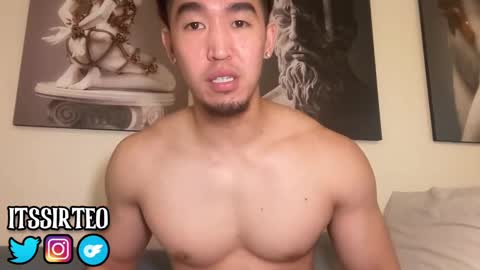 Snapshot of sir_teo chatting on February 2025 08:39:01 PM SIR TEO online show from February 2025 08:39:01 PM