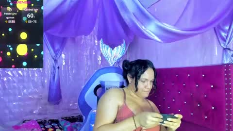 Snapshot of sirena_dirtysexxx chatting on December 2024 08:01:02 PM Sirena Fuentes online show from December 2024 08:01:02 PM