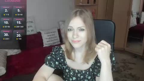 Snapshot of sirenasilk chatting on June 2026 09:35:02 AM sirenasilk online show from June 2026 09:35:02 AM