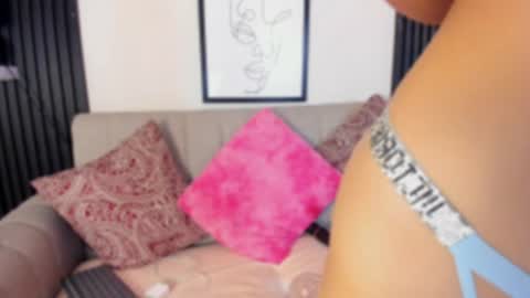 Snapshot of sirenita_xoxo chatting on June 2026 01:52:01 PM Sirenita online show from June 2026 01:52:01 PM