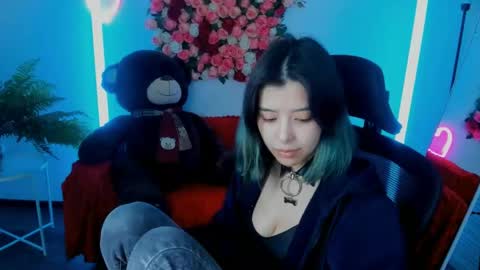 Snapshot of sirenmystique chatting on June 2026 07:20:01 PM Si online show from June 2026 07:20:01 PM