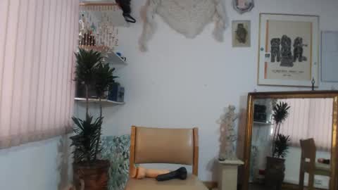 siriss_boyrag online show from September 2025 02:22:01 PM