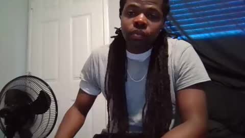 Snapshot of sirthedom chatting on November 2025 06:32:01 PM sirthedom online show from November 2025 06:32:01 PM