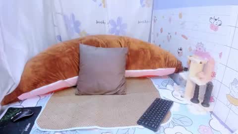 Snapshot of sisi_baby chatting on September 2025 03:22:01 AM julila online show from September 2025 03:22:01 AM