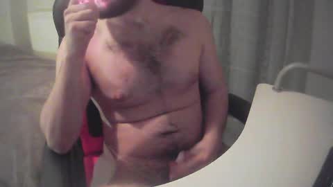 sissy_bear_ online show from March 2026 05:18:01 PM