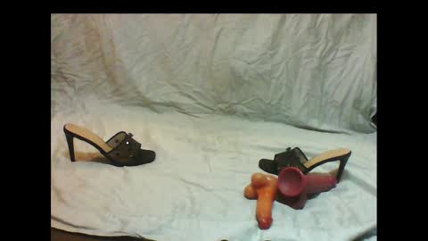 Snapshot of sissymissyxdress chatting on January 2025 02:12:02 AM Missy online show from January 2025 02:12:02 AM