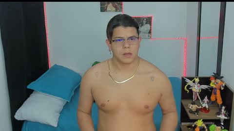 Snapshot of siul_bigcock chatting on December 2024 11:58:01 PM Siul Thompson online show from December 2024 11:58:01 PM