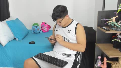 Snapshot of siul_bigcock chatting on December 2025 11:37:02 AM Siul Thompson online show from December 2025 11:37:02 AM