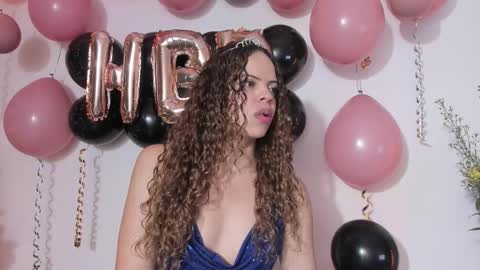 Snapshot of skadi_1 chatting on November 2025 10:58:02 PM Skadi online show from November 2025 10:58:02 PM