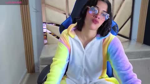 Snapshot of skaller_james_a chatting on February 2026 01:07:01 PM skaller_james_a online show from February 2026 01:07:01 PM