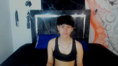 Skarleth and Lina online show from November 2025 12:29:02 PM