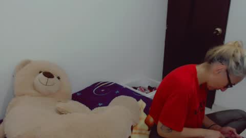 Arlett online show from April 2026 07:00:01 AM