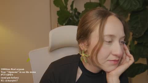 Im Scarlett  ONLINE  5pm-10pm NYC time  online show from October 2025 01:28:02 AM