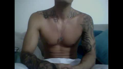 Snapshot of skater19xxx chatting on February 2025 02:47:02 AM miguel online show from February 2025 02:47:02 AM