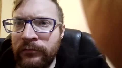 Snapshot of skeetonfeet chatting on December 2024 06:19:02 AM Scotty online show from December 2024 06:19:02 AM