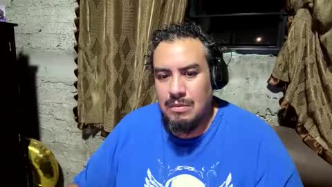 Snapshot of skinhell chatting on February 2026 03:39:01 AM Elias online show from February 2026 03:39:01 AM