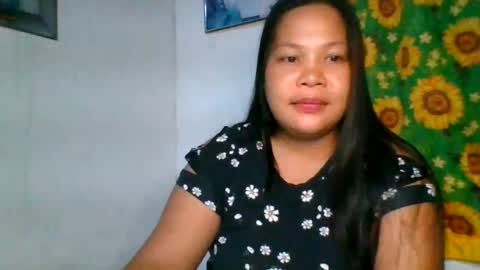 skinny_momma32 online show from July 2026 09:00:02 PM