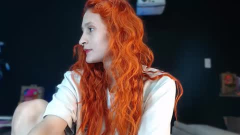 Snapshot of skinny_raven chatting on January 2026 04:45:01 PM Marion online show from January 2026 04:45:01 PM