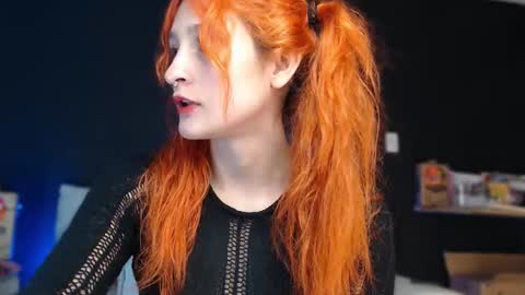 Snapshot of skinny_raven chatting on January 2026 05:49:02 PM Marion online show from January 2026 05:49:02 PM