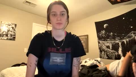 skinnyangel21 online show from March 2026 06:58:01 PM