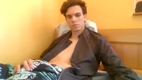 bigdihhhhh online show from June 2026 12:42:02 PM