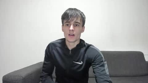 skinnyguywithbigd online show from January 2025 08:44:01 PM