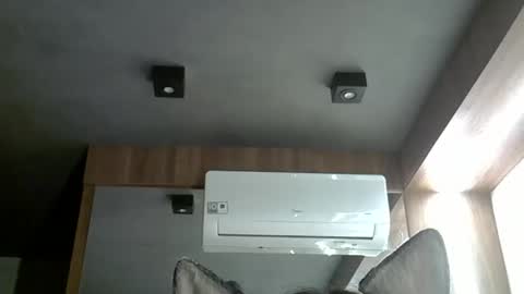 Snapshot of skinnykittencam chatting on October 2025 12:33:02 AM skinnykittencam online show from October 2025 12:33:02 AM