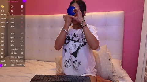 Karla  online show from February 2025 09:11:01 AM