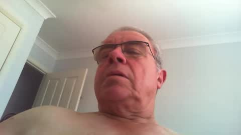 Skipper1970 online show from December 2025 04:07:02 AM