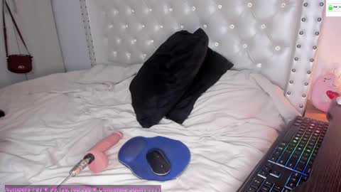 Sky  Independent model WISH LIST   online show from February 2025 12:16:01 AM