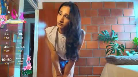 Snapshot of sky_fox_1 chatting on July 2026 06:58:02 PM STIVEN online show from July 2026 06:58:02 PM