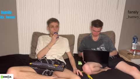 Snapshot of sky_hunter chatting on November 2025 06:18:02 PM sky_hunter online show from November 2025 06:18:02 PM