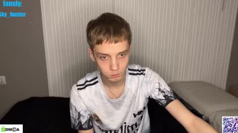 Snapshot of sky_hunter chatting on November 2025 08:22:01 PM sky_hunter online show from November 2025 08:22:01 PM