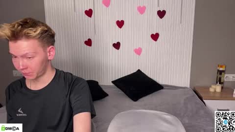 Snapshot of sky_hunter chatting on February 2026 07:10:02 PM sky_hunter online show from February 2026 07:10:02 PM