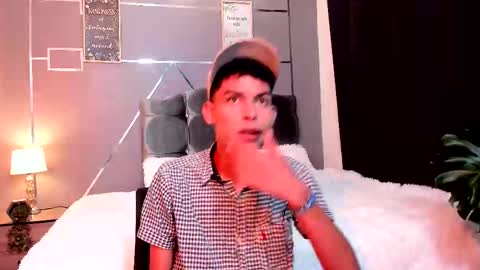 Daniel online show from November 2025 02:50:02 AM