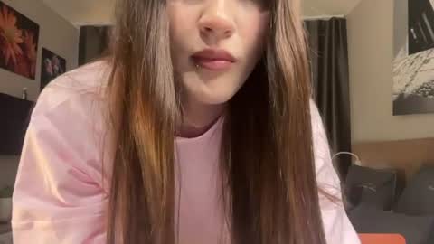 Snapshot of sky_project chatting on August 2026 05:56:01 PM Bella online show from August 2026 05:56:01 PM