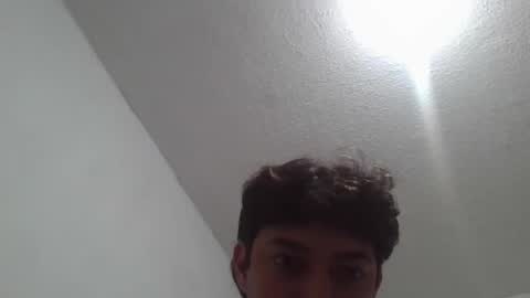 sky_wild online show from January 2026 06:06:02 AM