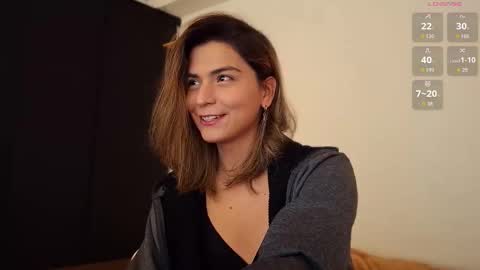 Snapshot of skyamber8v2 chatting on October 2025 12:09:02 AM Vi online show from October 2025 12:09:02 AM