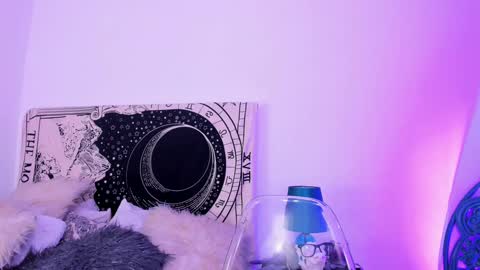 skydarkblue online show from February 2025 01:57:01 AM