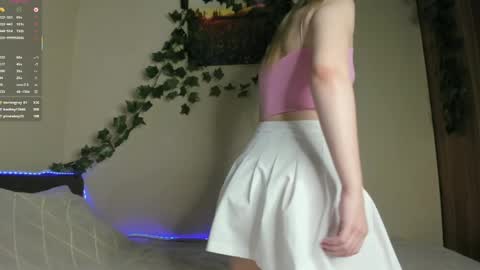 skyedavis online show from May 2026 01:41:01 PM