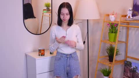 Melissa online show from February 2026 04:22:01 AM