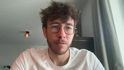 skyisthelimit1995 online show from February 2026 10:40:02 AM